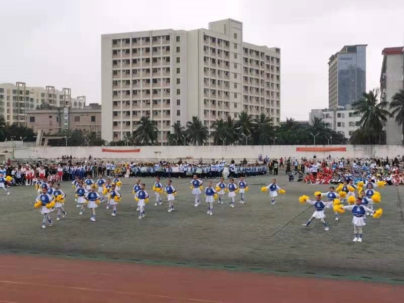 趣味运动我快乐，健体强国我能行――韩国a片实验小学第二届体育艺术节