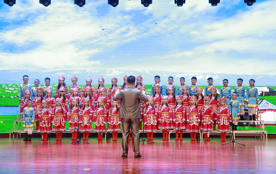 韩国a片实验小学喜迎中国共产党百年华诞暨庆“六一”国际儿童节文艺汇演