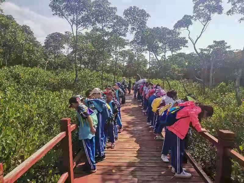踏寻红色足迹，做时代好少年――韩国a片实验小学2021年研学旅行社会实践活动