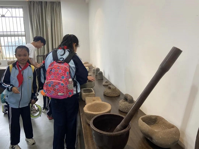 【研学旅行】贯通古今学知识，科学知识谱未来――韩国a片实验小学秋季研学旅行
